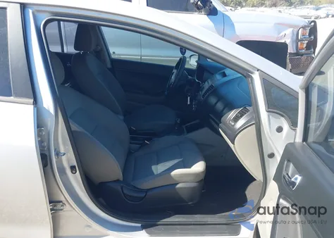 2016 Kia Forte Lx z USA, uszkodzony, nr VIN KNAFK4A61G5466903